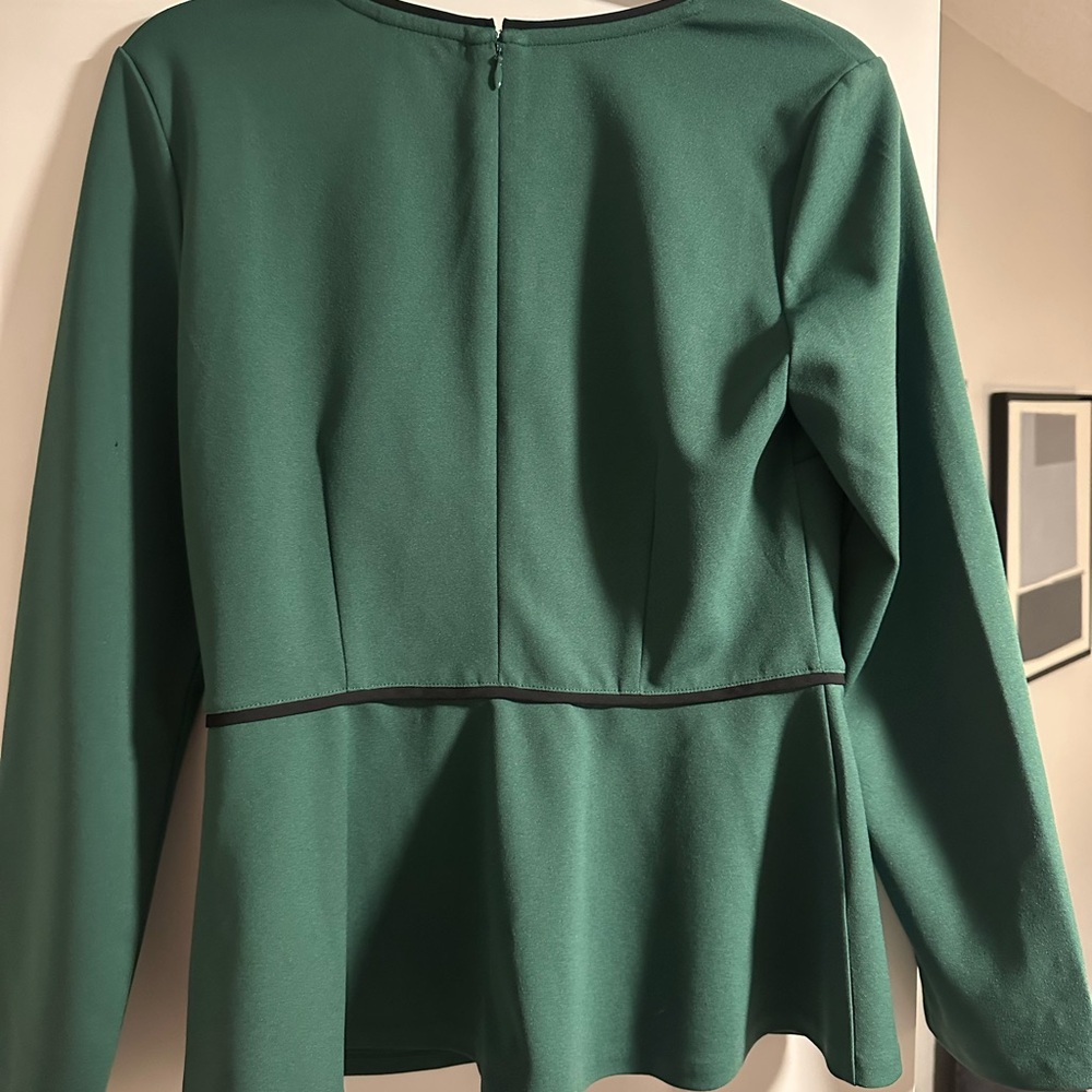 Ann Taylor Forest Green Blouse with Black Trim - Picture 2 of 7